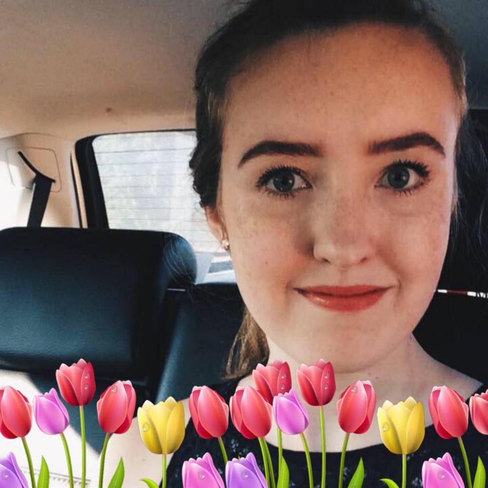 Meet your Posher, Caitlin